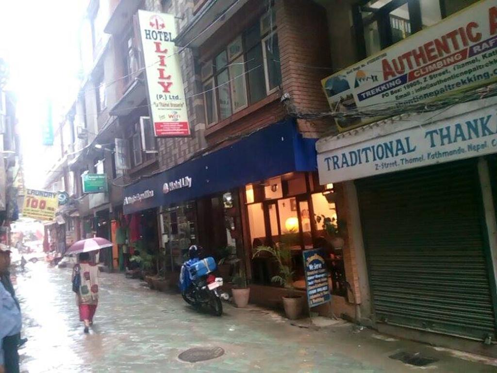 Hotel Lily Katmandú Exterior foto