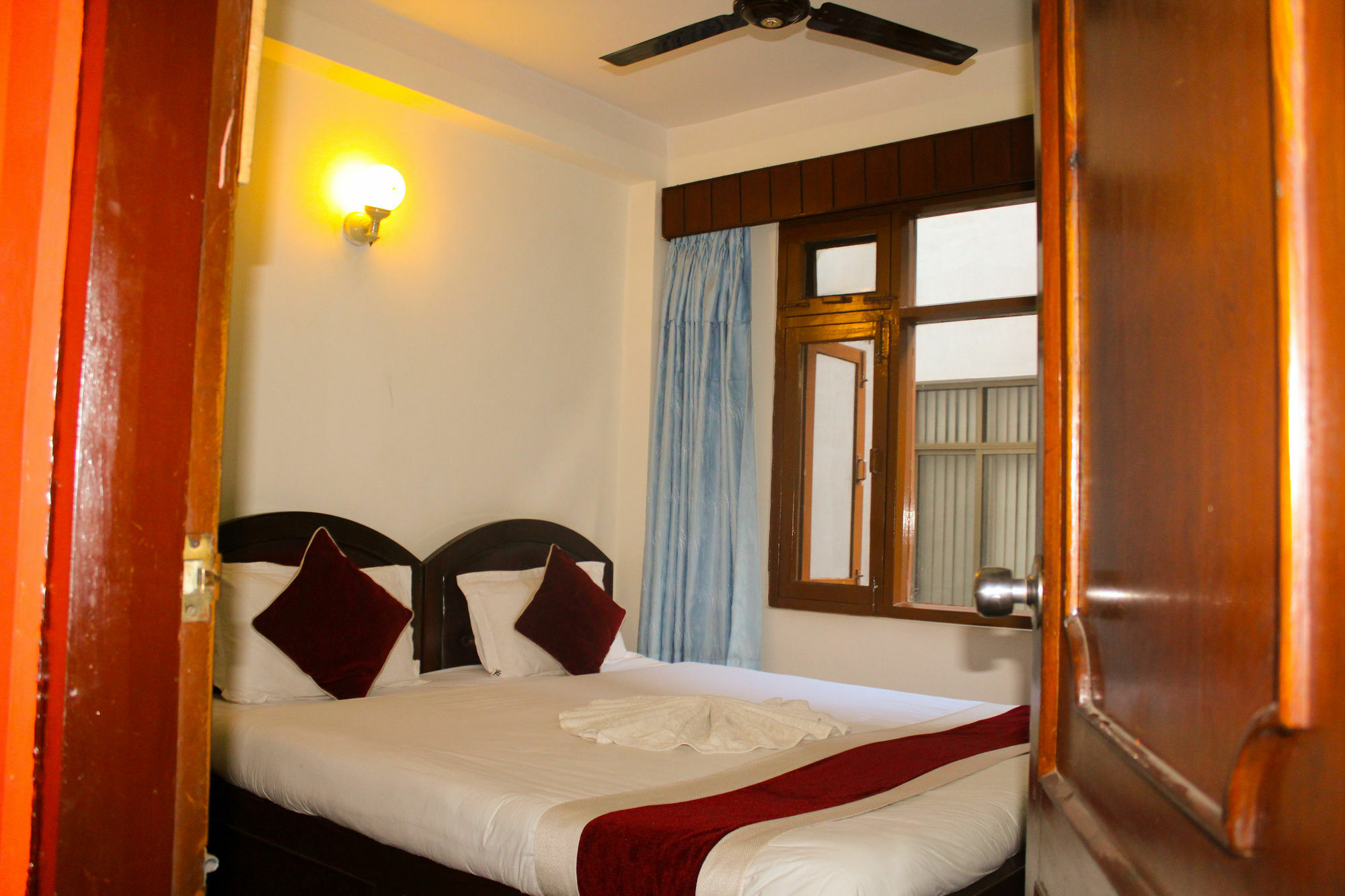 Hotel Lily Katmandú Exterior foto